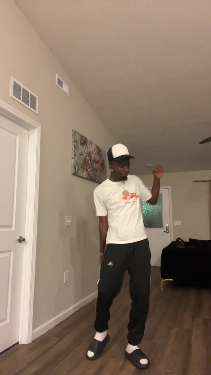 @joshua_Olenga