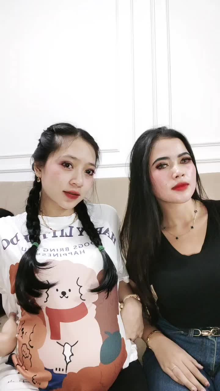 @MonikaOctaviani🪭