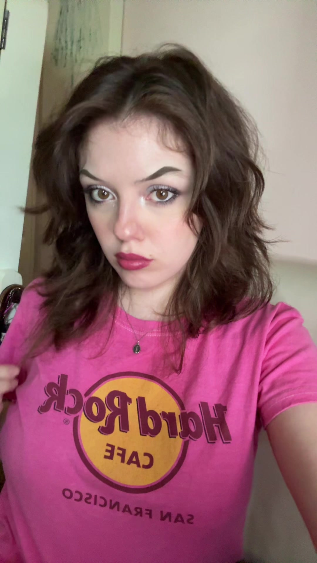 @lo<3