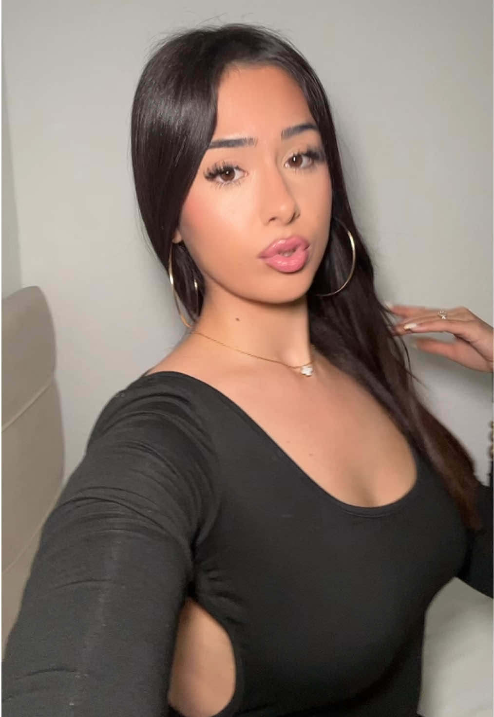@livealejandra