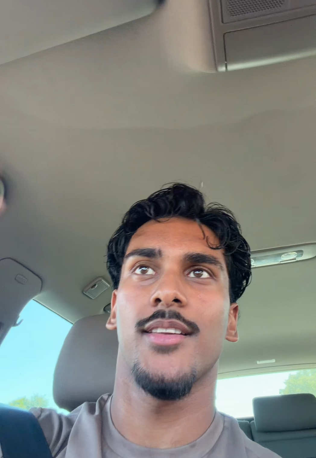 @ajinho77