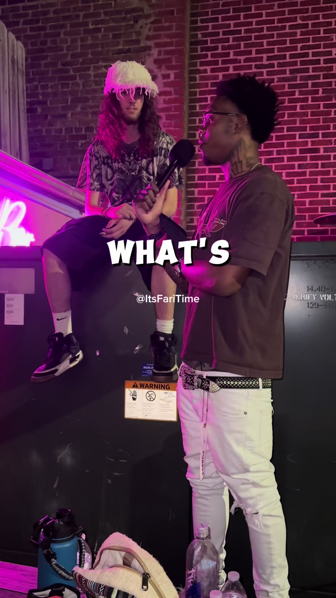 @ItsFariTime