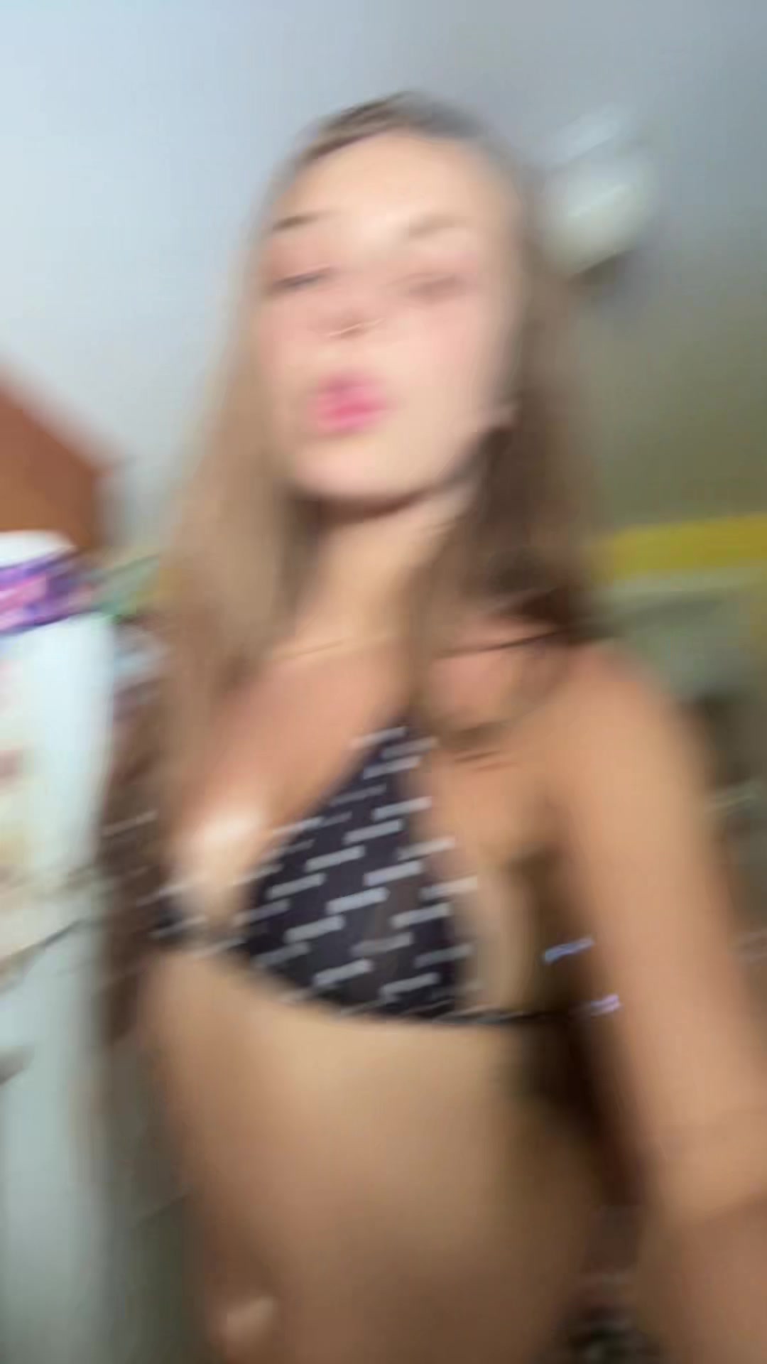 @🤫 mia