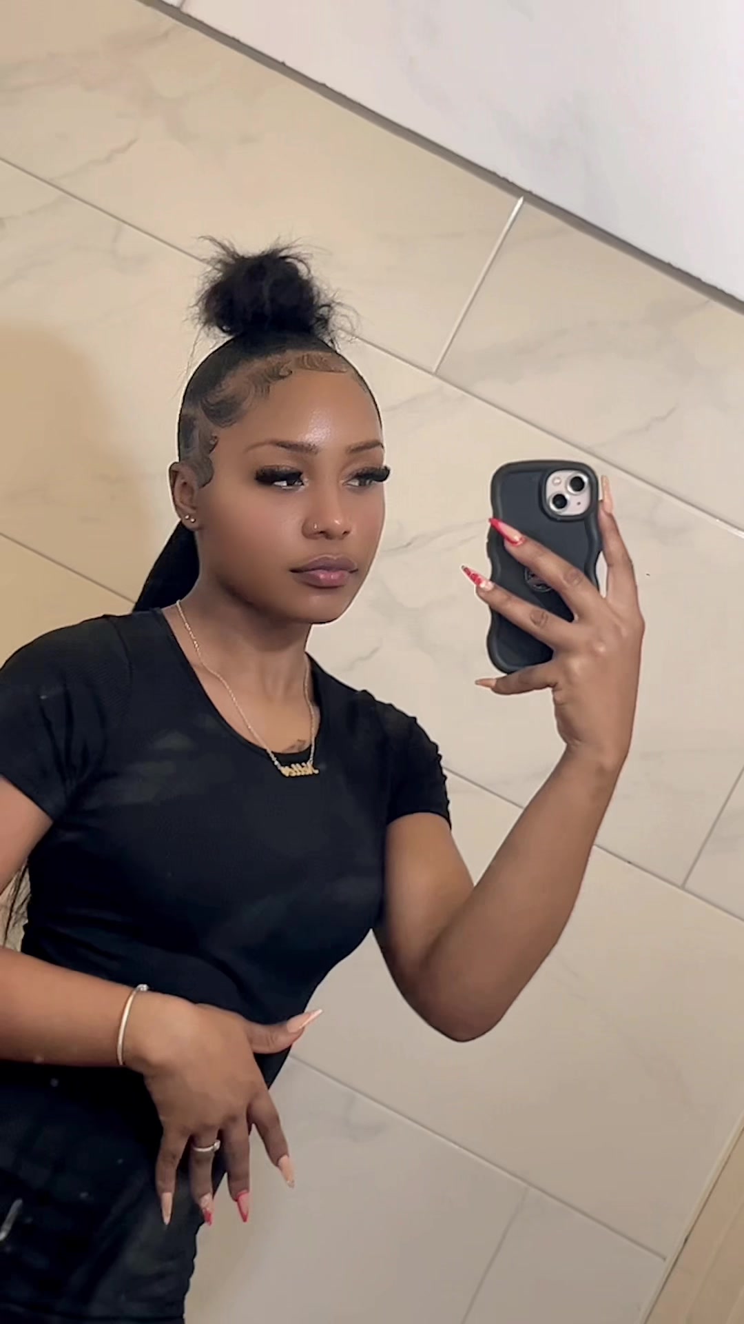@lashdby_nelle