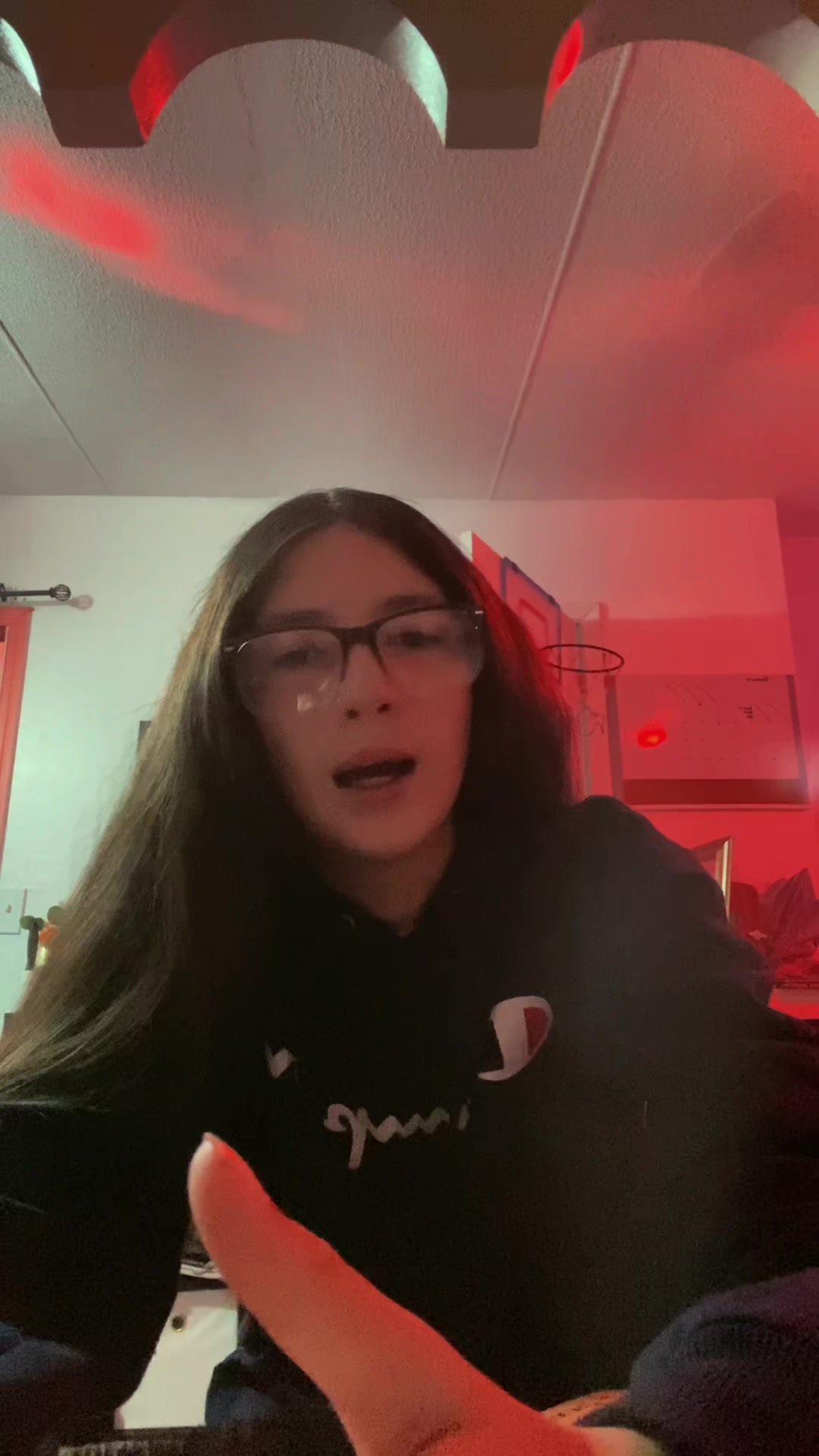 @MIA MOORE🖕🏻🫦🤬🤦🏻♀️😂