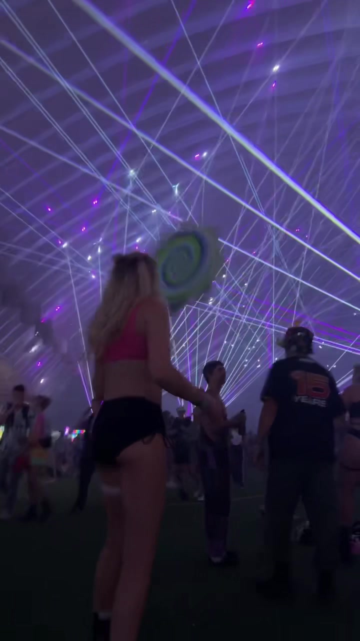 @groovymack