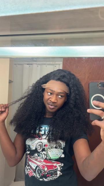 @Darkskinkenn