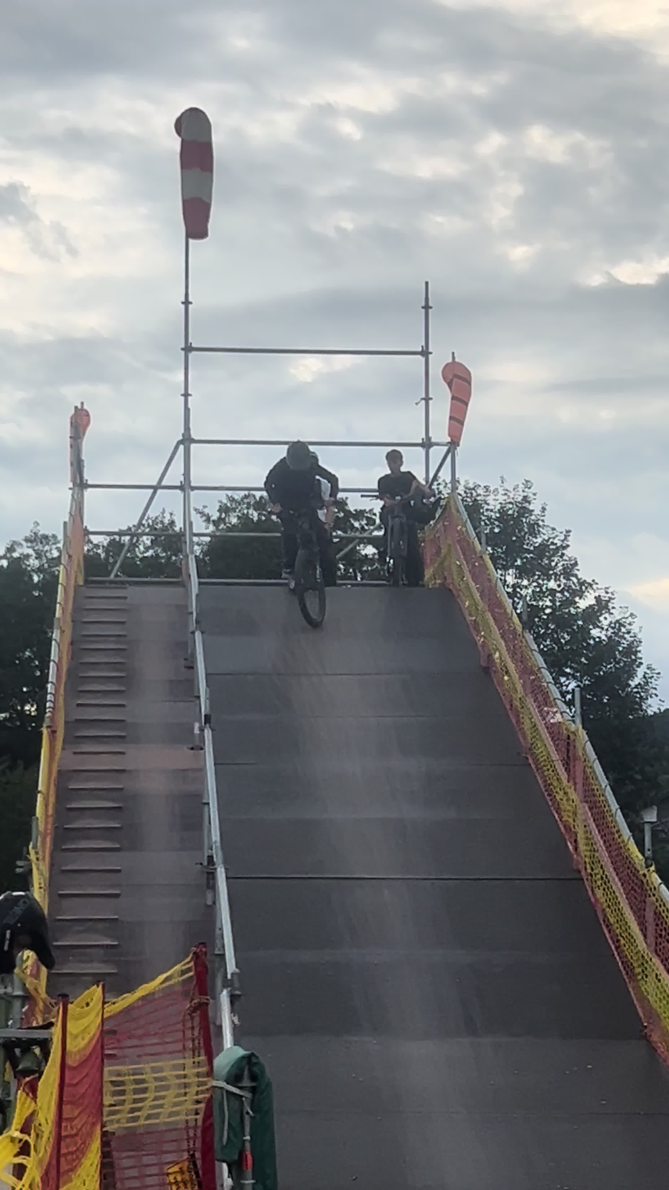 @phil.akkermann