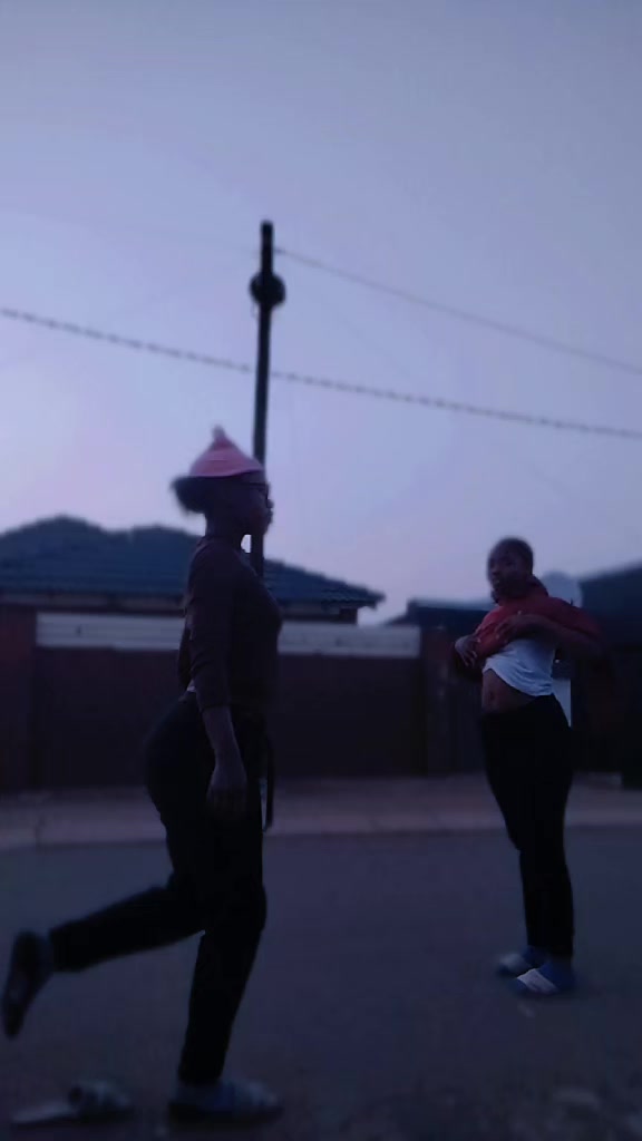 @Zama♡{HLANYOSI🤪}