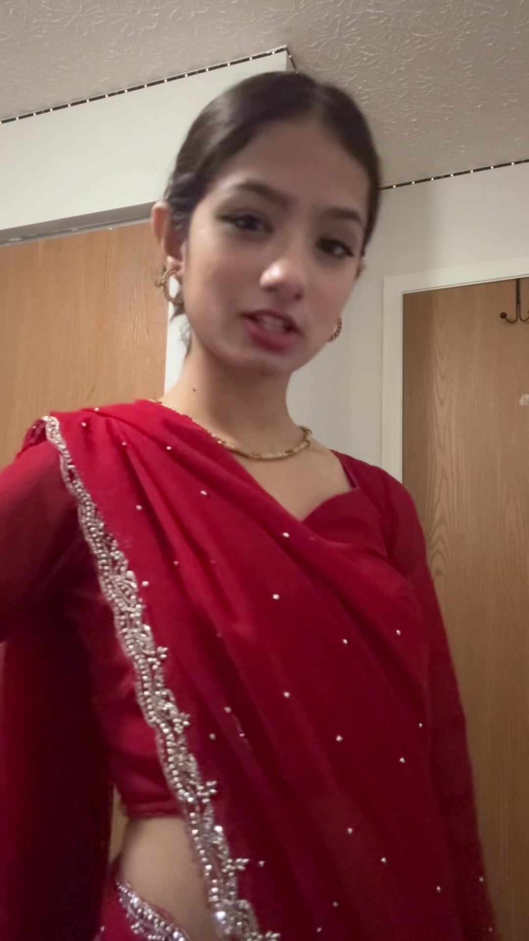 @Pooja🌻