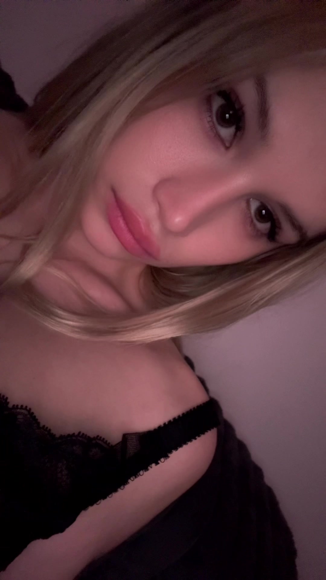 @chloe