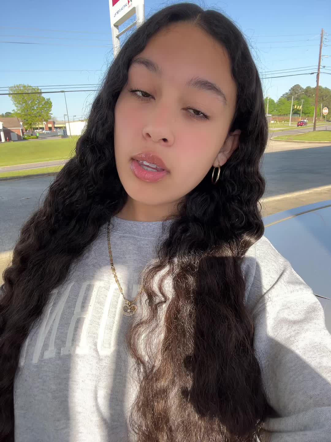 @Itz_trini