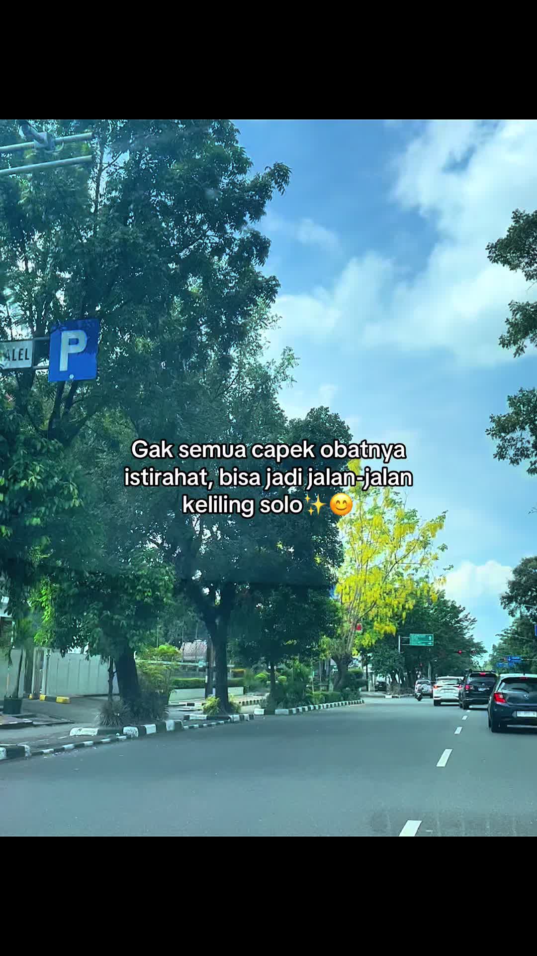 @Ay🌱