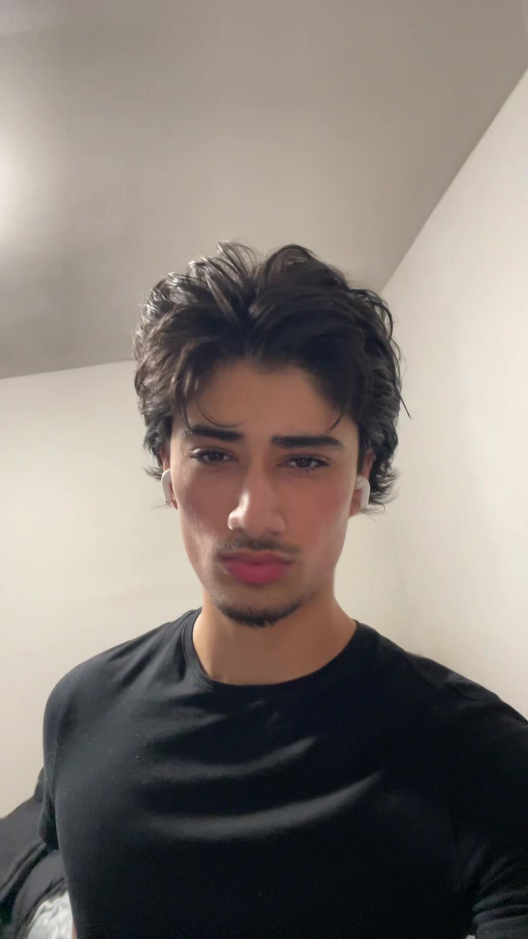 @Rayhan 🇦🇫