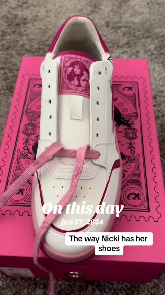 @BARBIEMINAJ