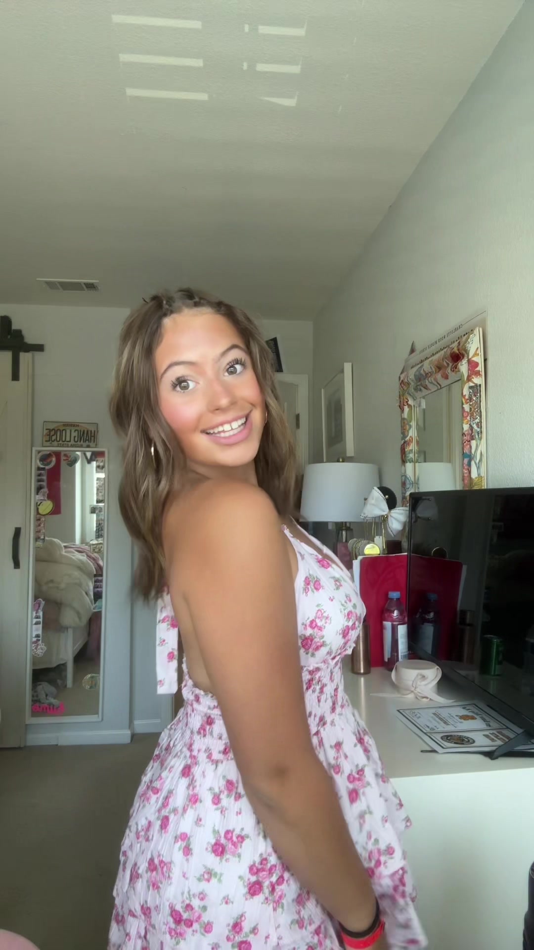 @hiilovechickfala