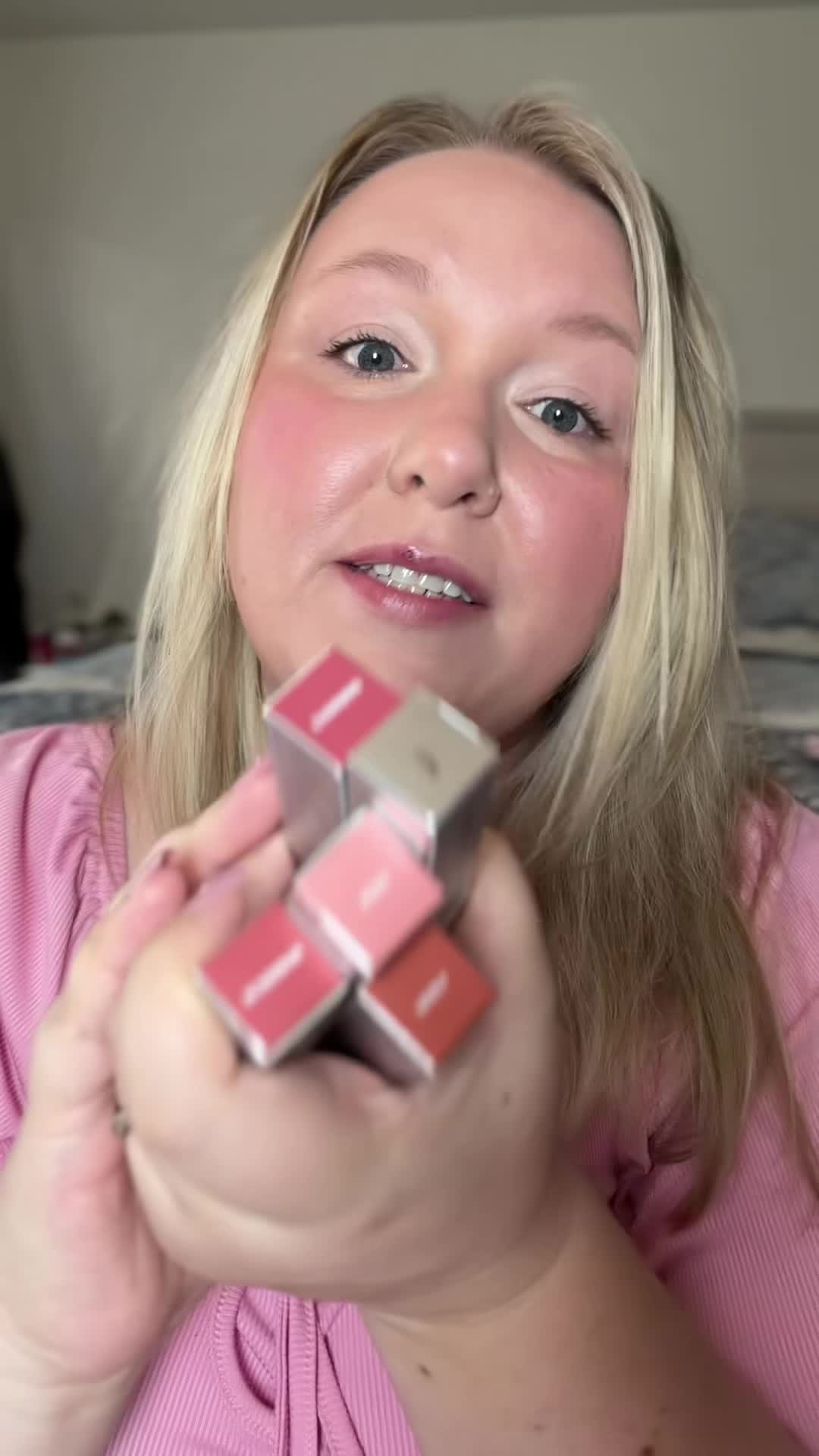 @Steph’s Beauty & Fashion Finds