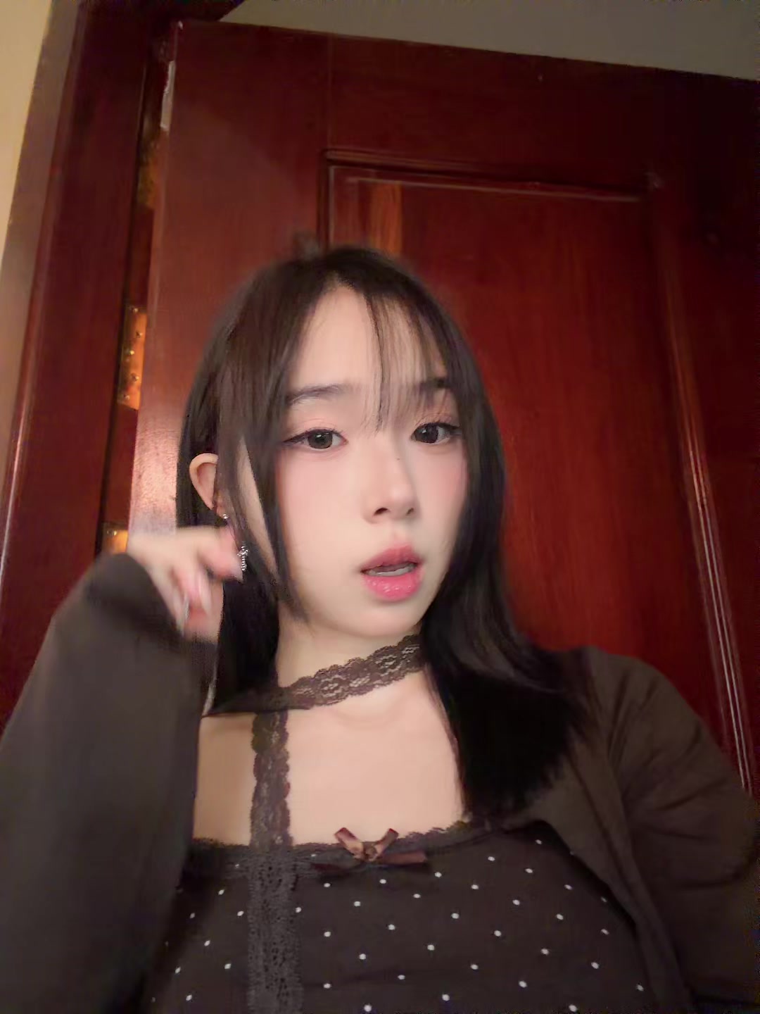 @Emi Ly๐นเพเฝฒ