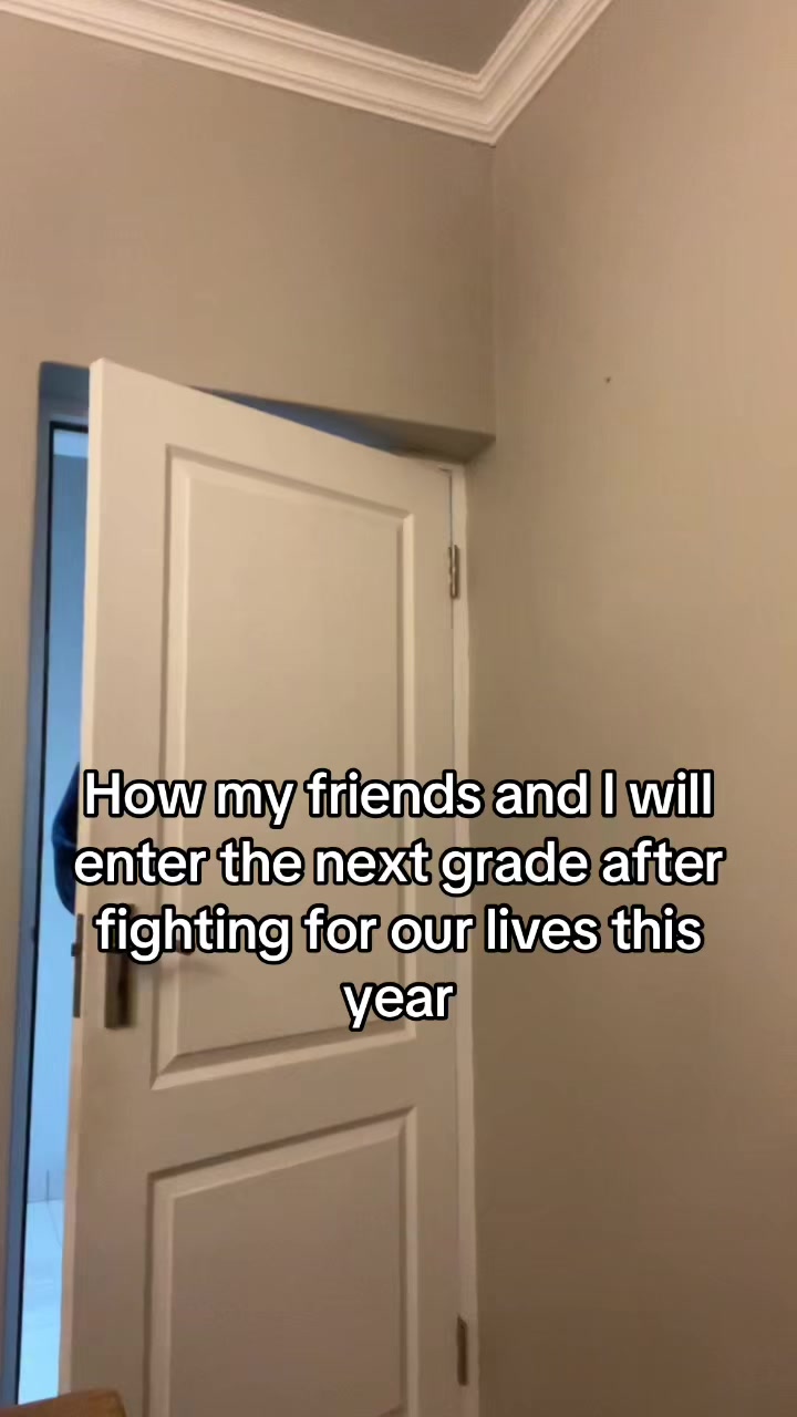 @Tlots_