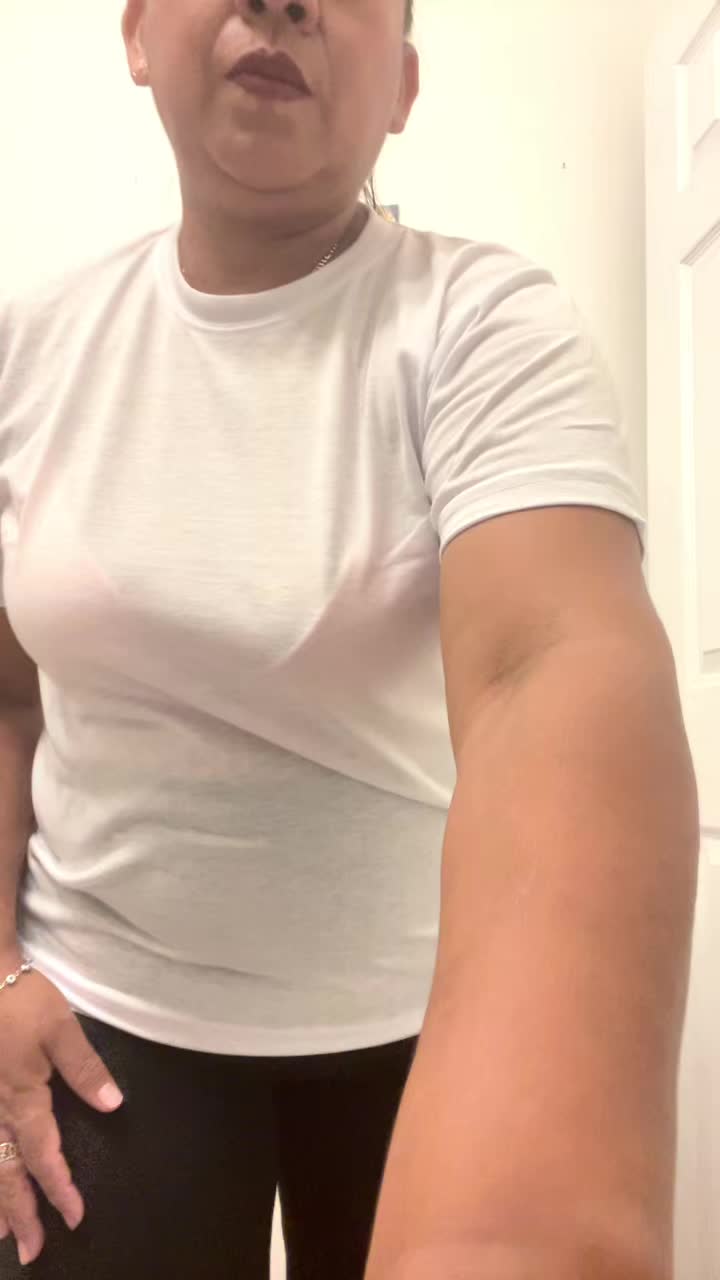 @esmeralda