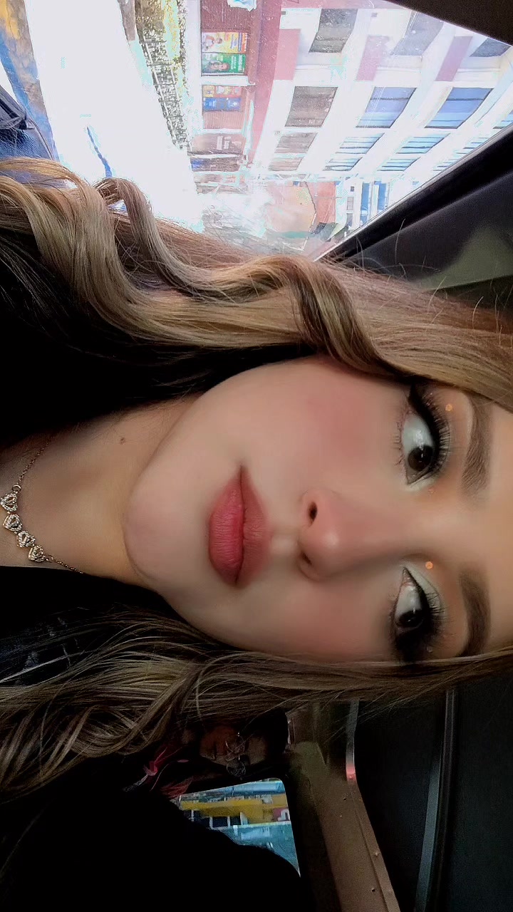 @𝗡𝗜𝗞𝗛𝗬  𝗦𝗢𝗟𝗜𝗭