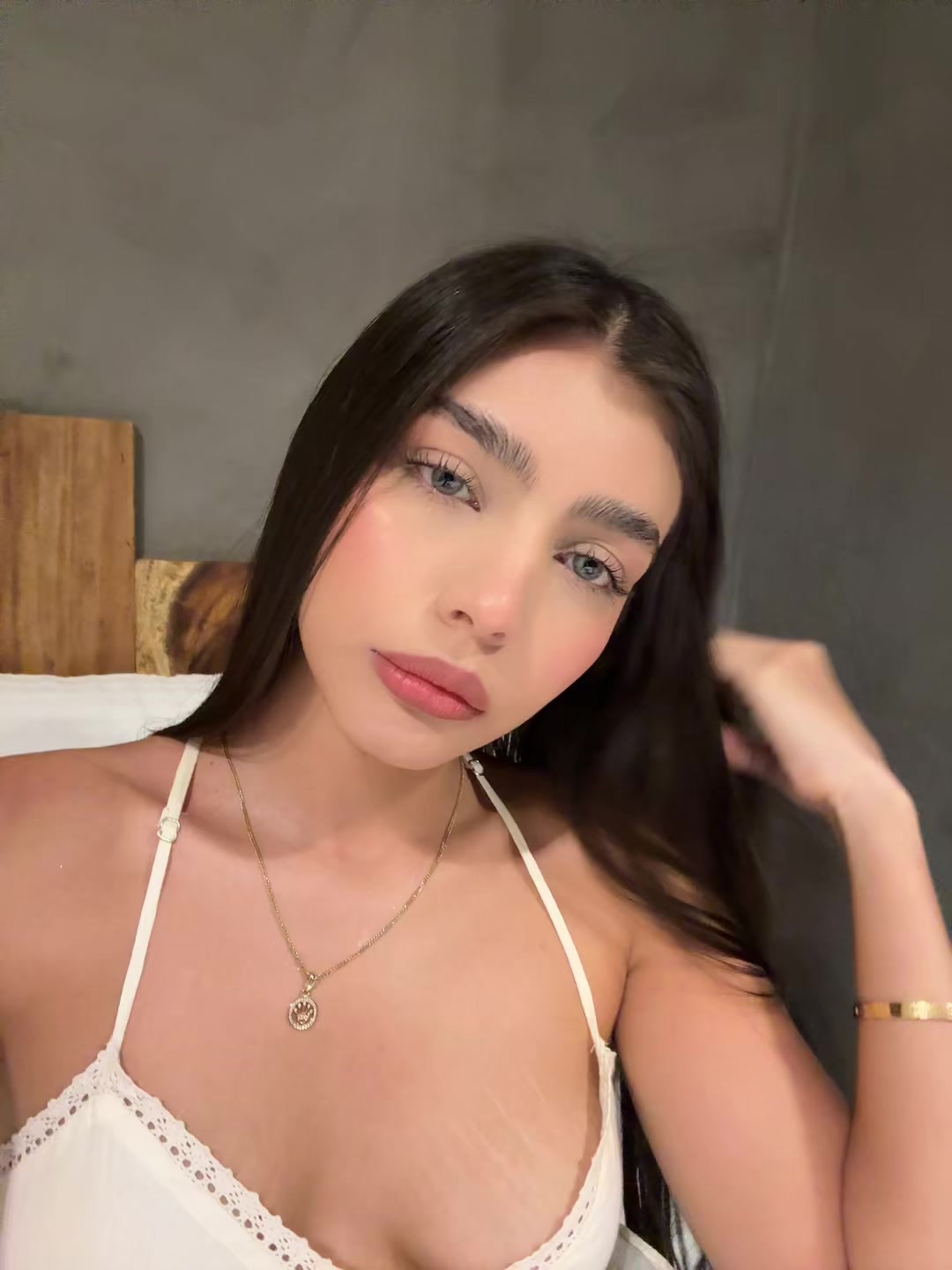 @valeriapinedape