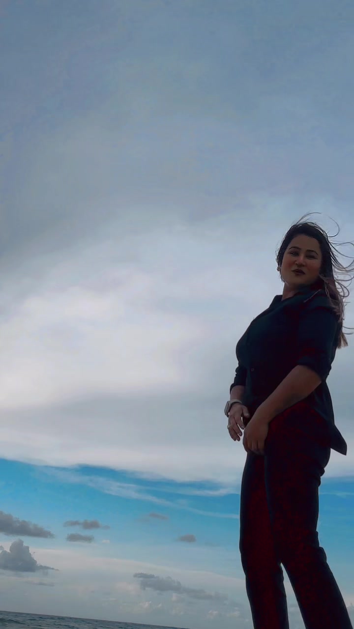 @Simran bhandari👩🏻🦰 5021