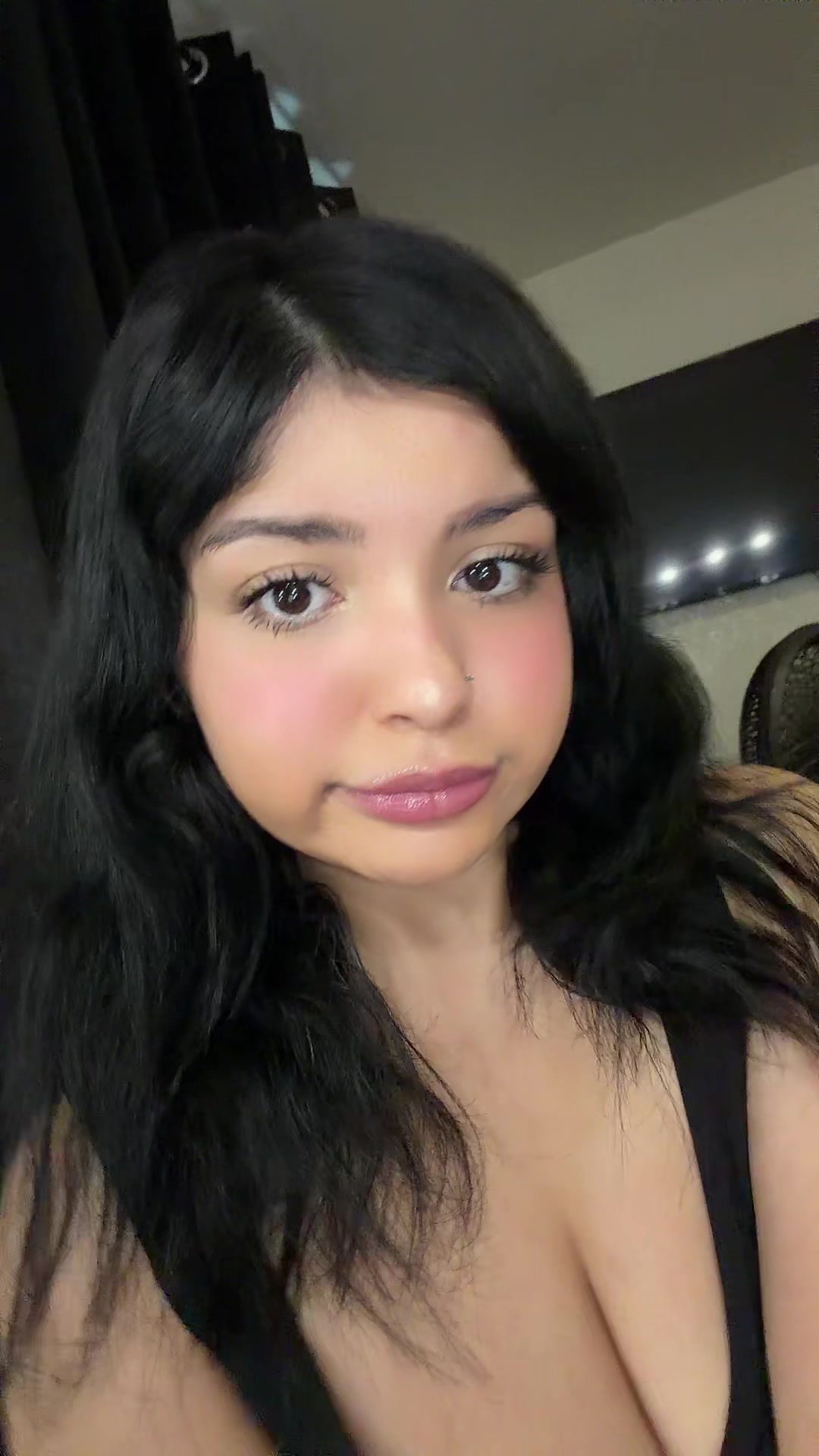 @arielala