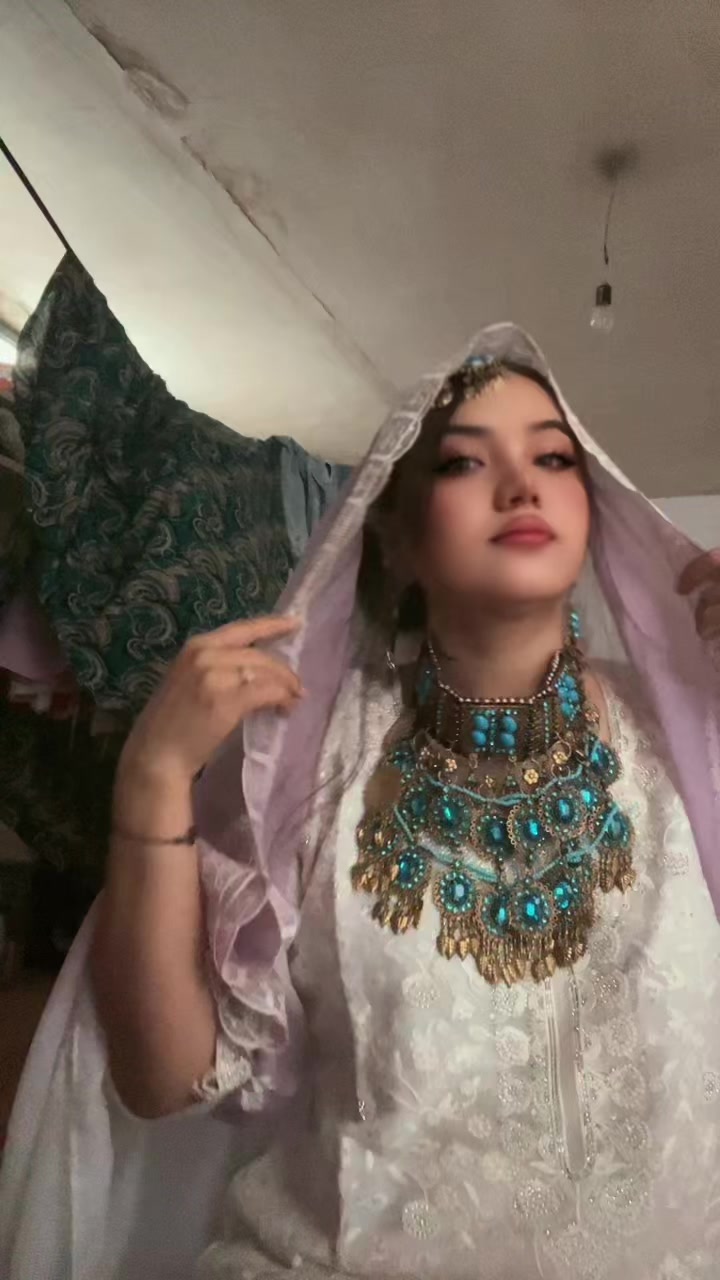 @Goli künstlerin