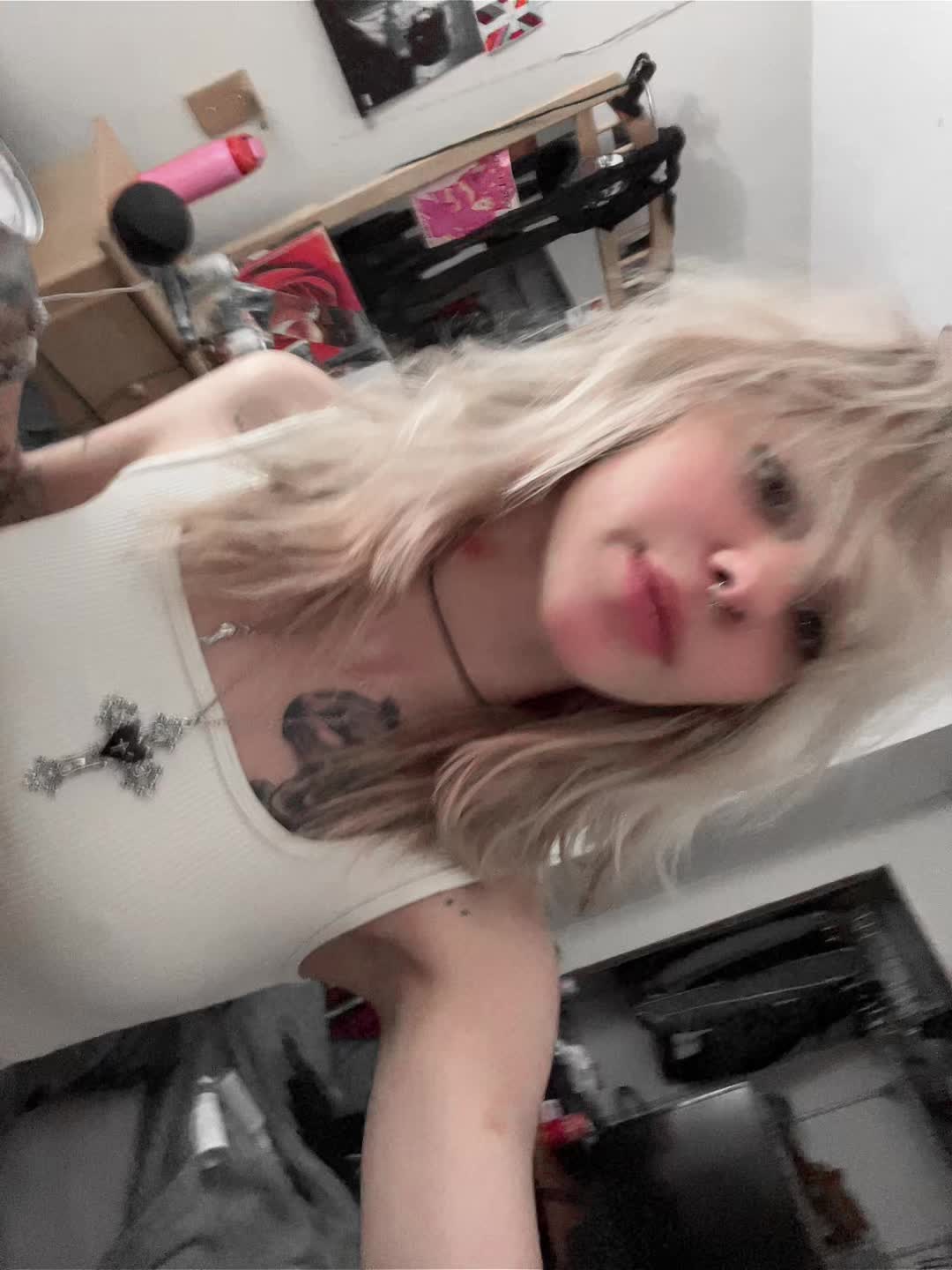 @nevaeh⦻