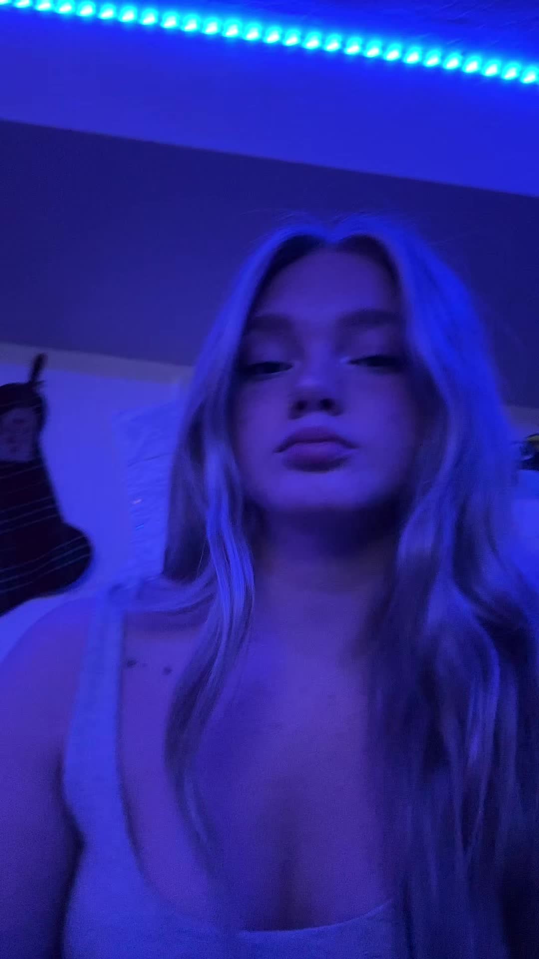 @ky.blondie