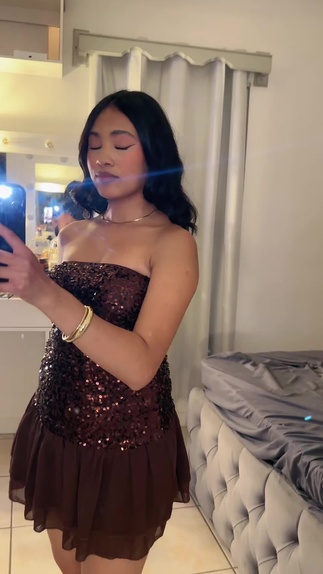 @Sally Leyva ^ྀི