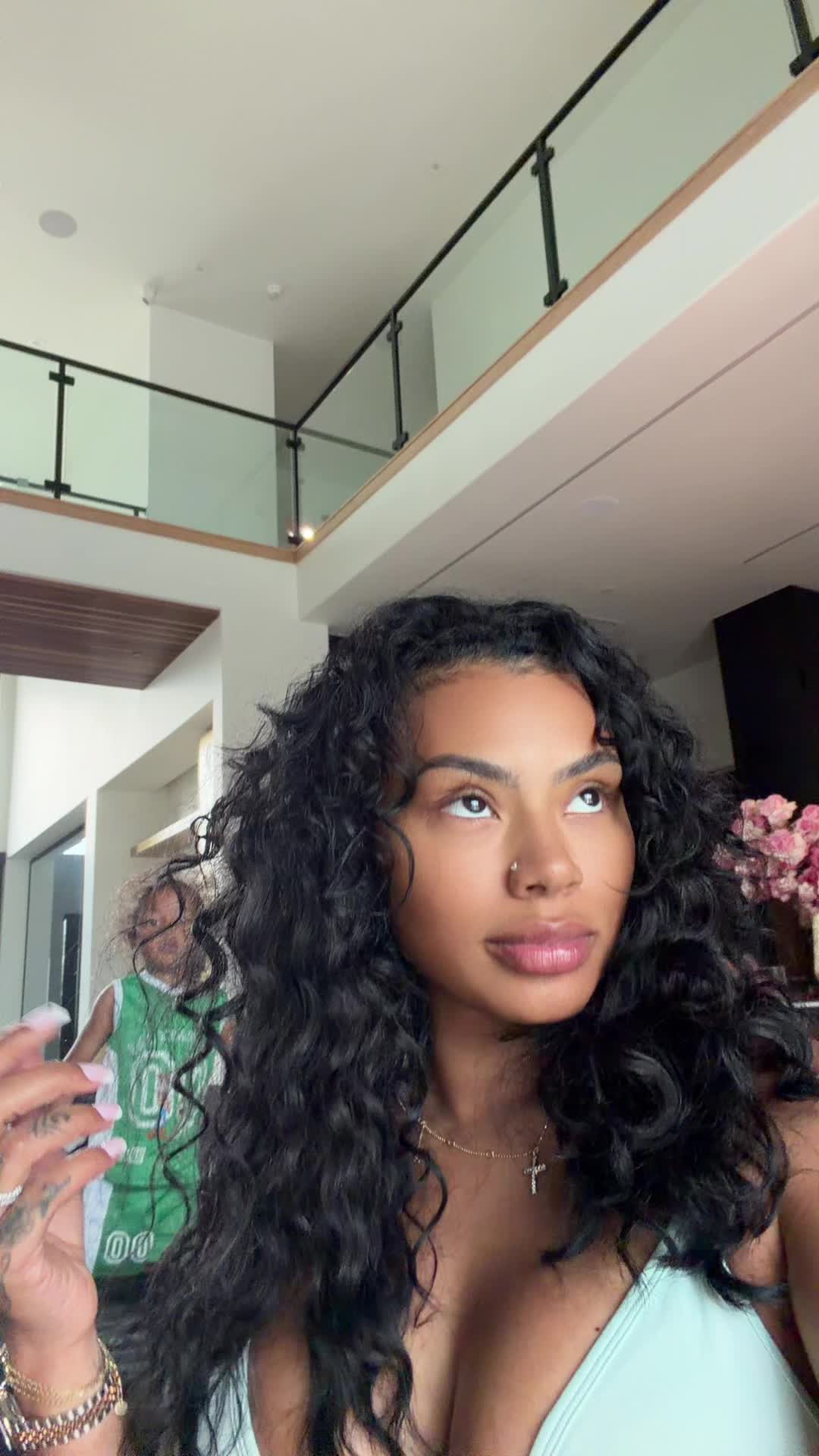@Alisah