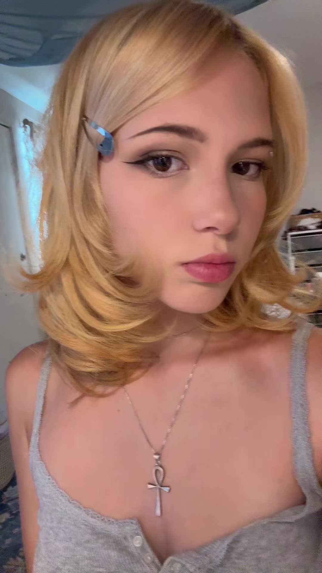 @stinkyjewls