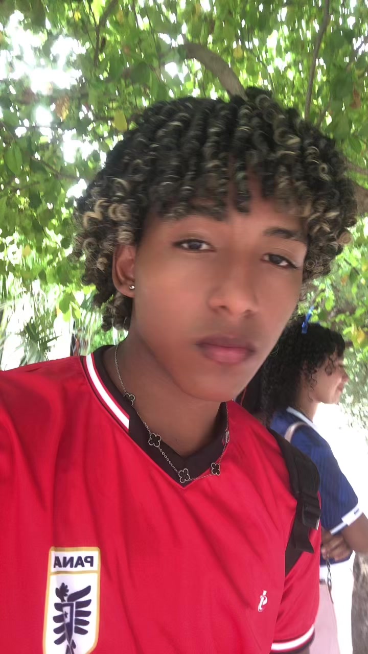 @Luifer Arévalo 😈.