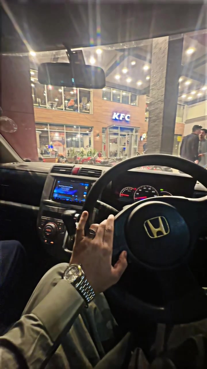 @شھرام👑