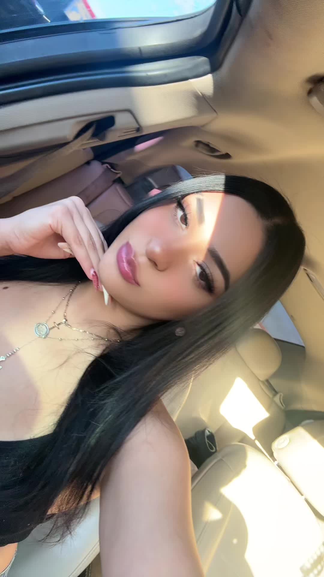 @Jazzabella Lopez