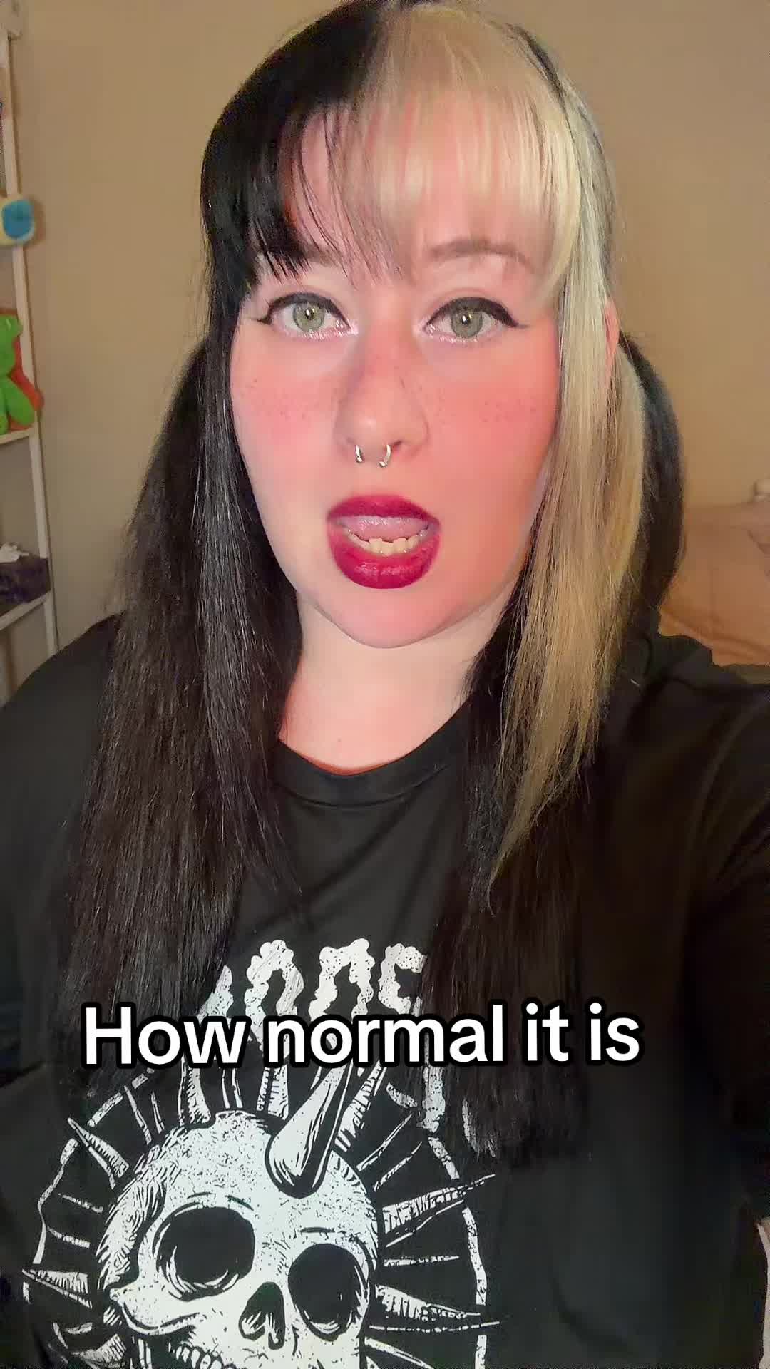 @laurenaintshitt