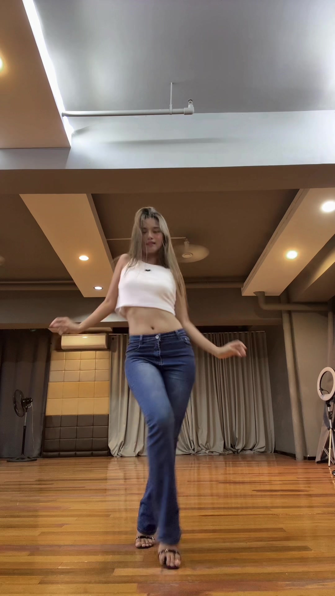 @krissha