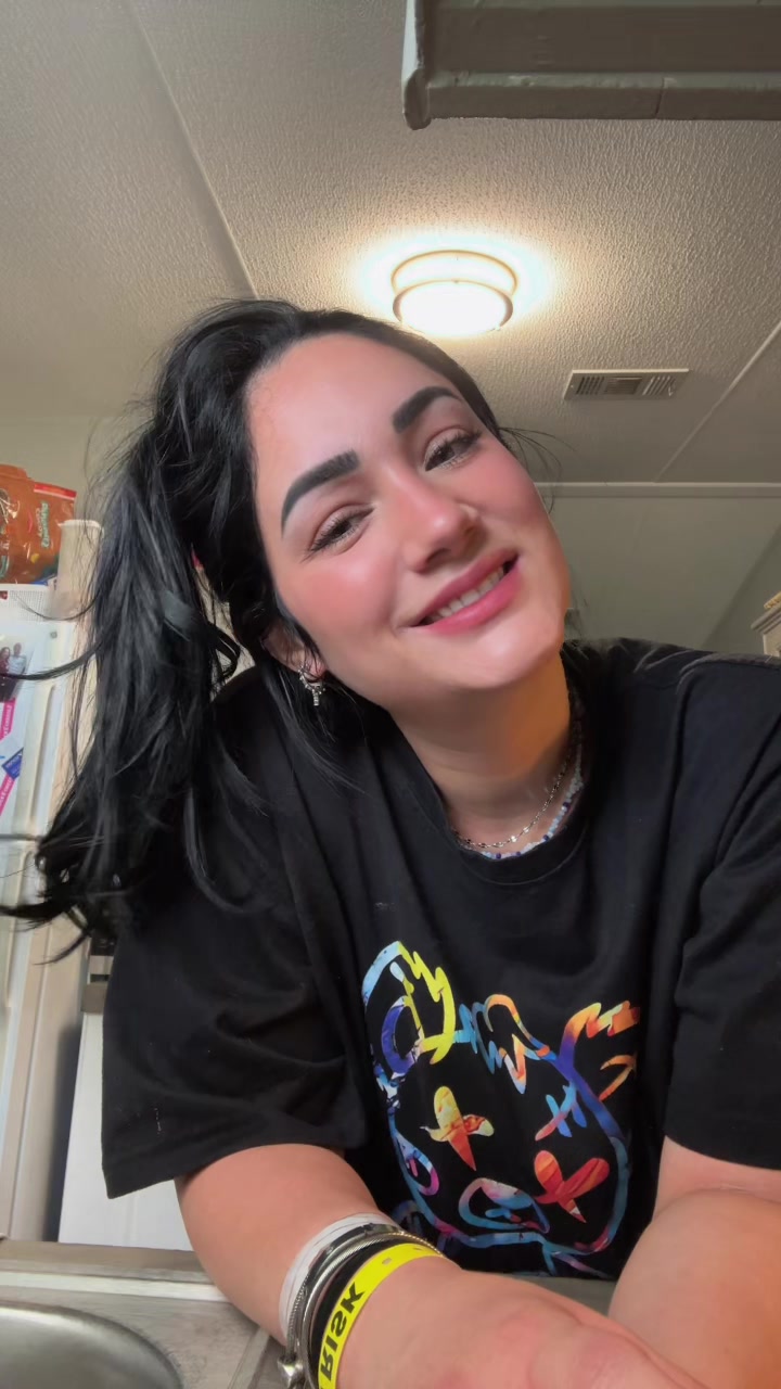 @LinoxkaCortes