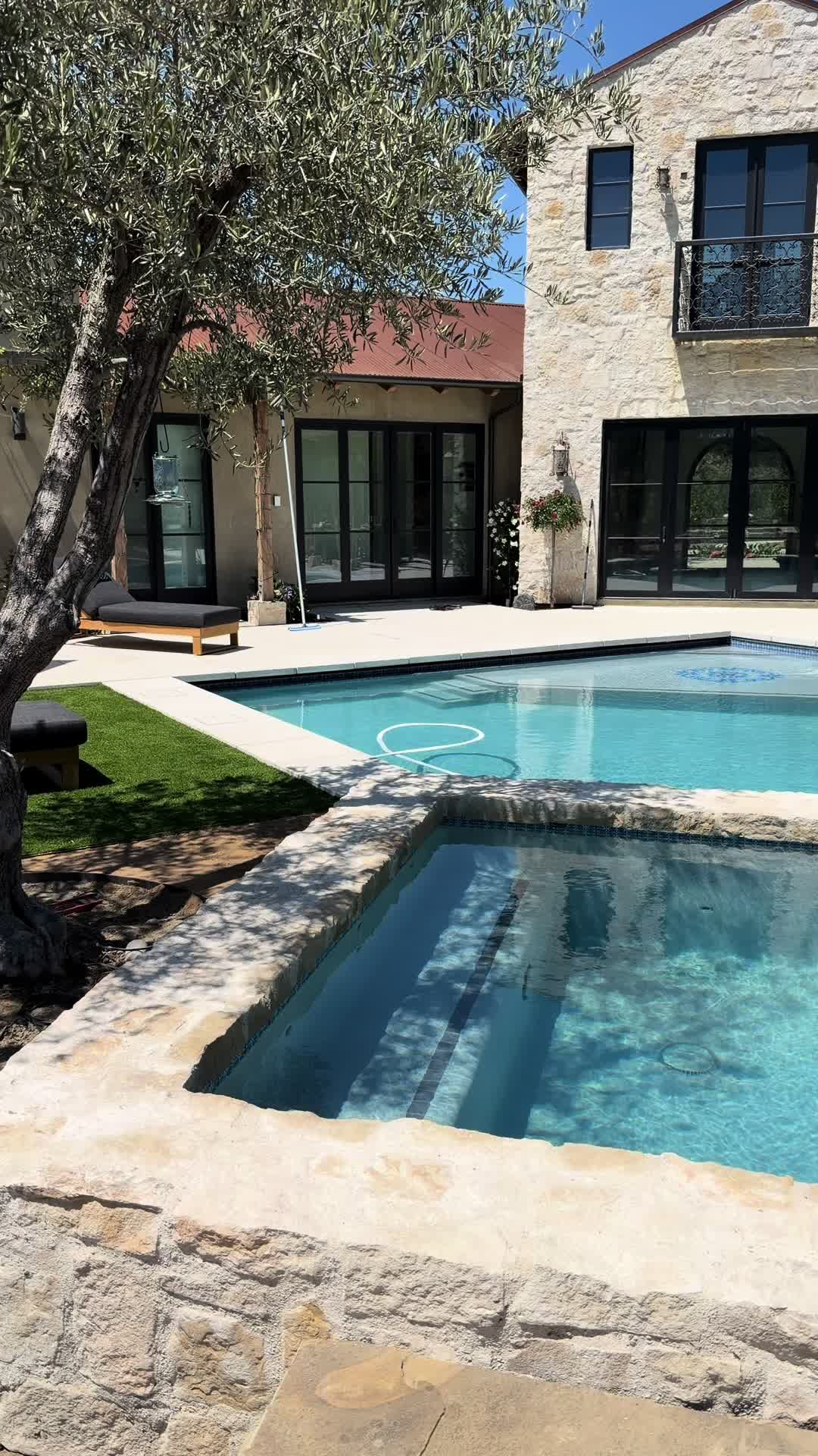 @Element Pools & Spas