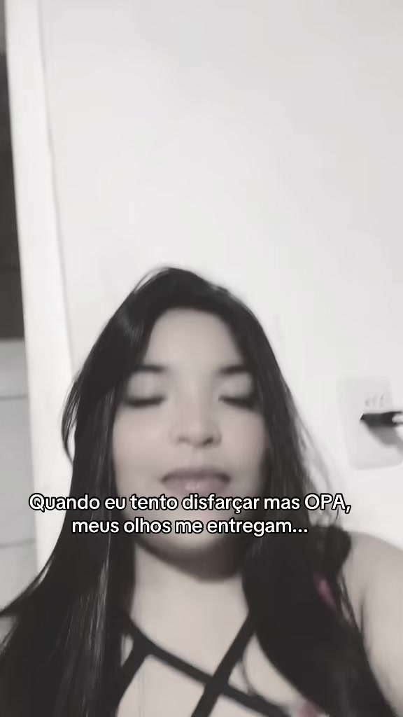 @Juliasilvaa$