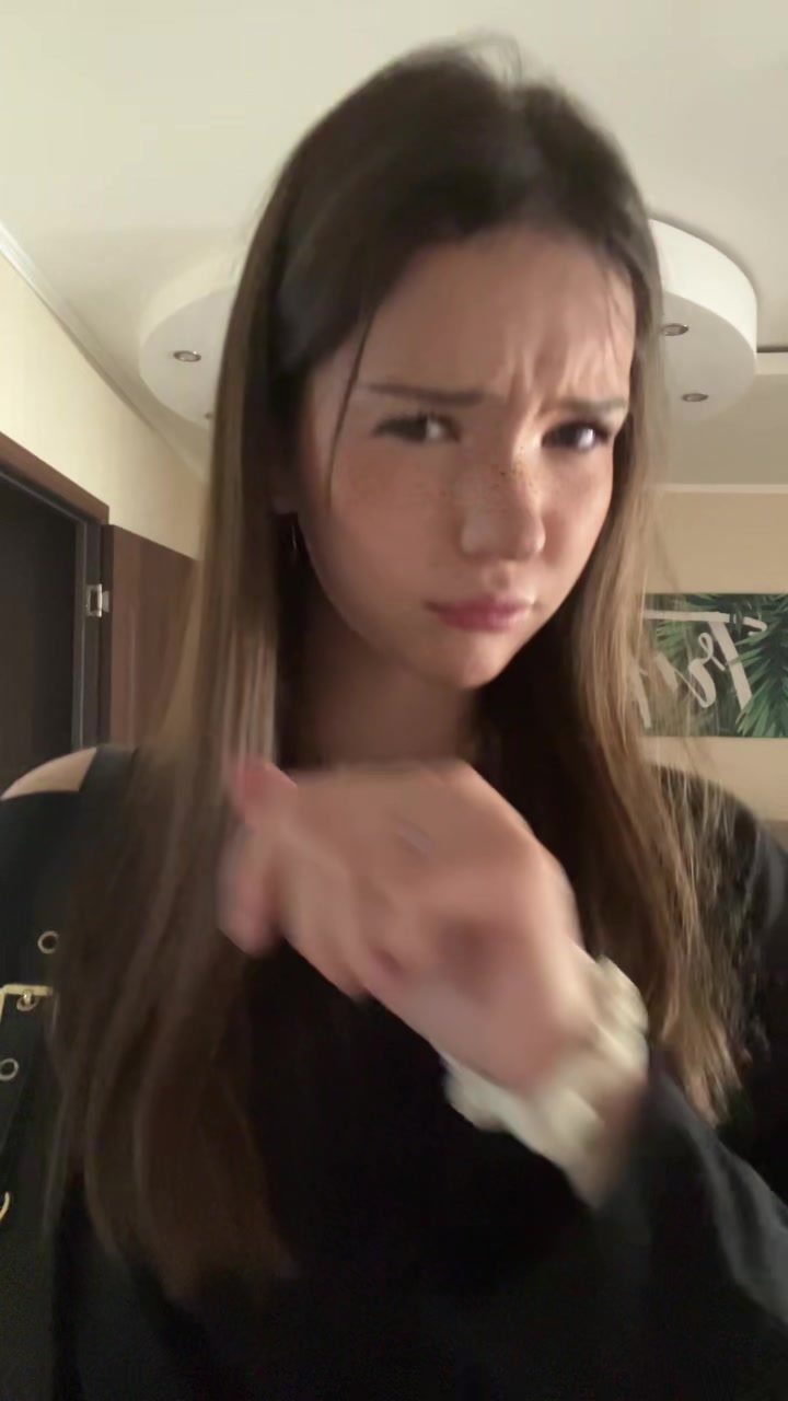 @полинка