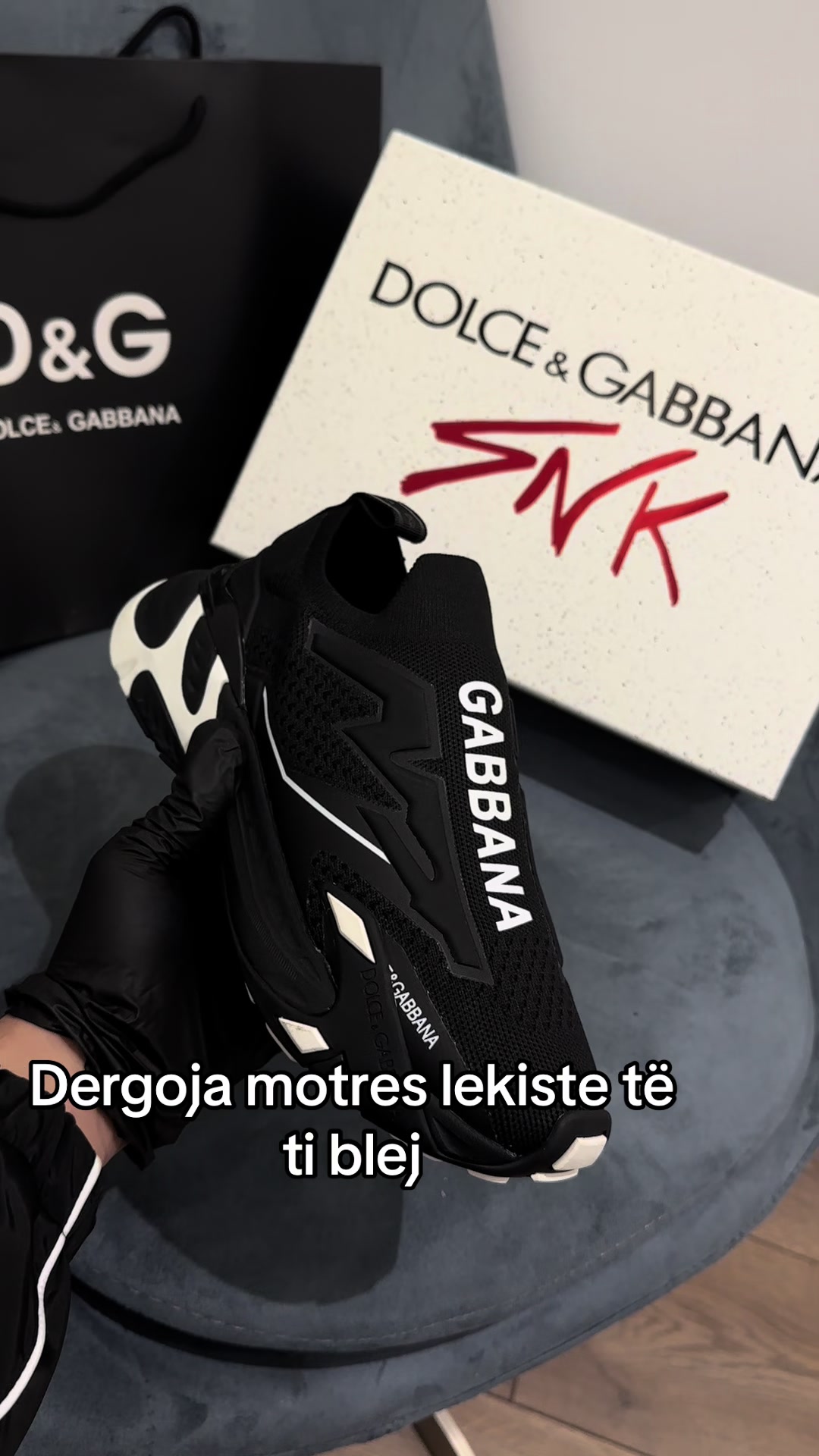 @S4m_sneakers