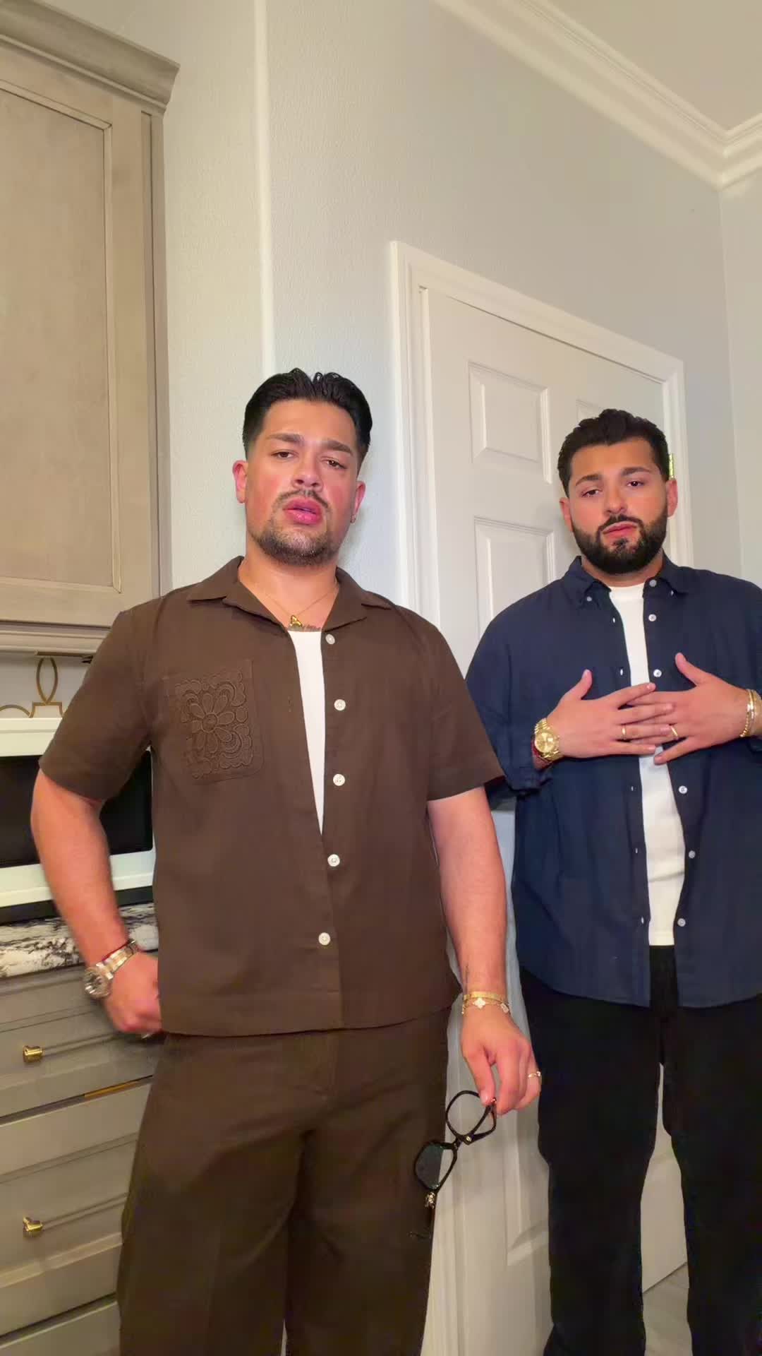 @AnthonyReactss