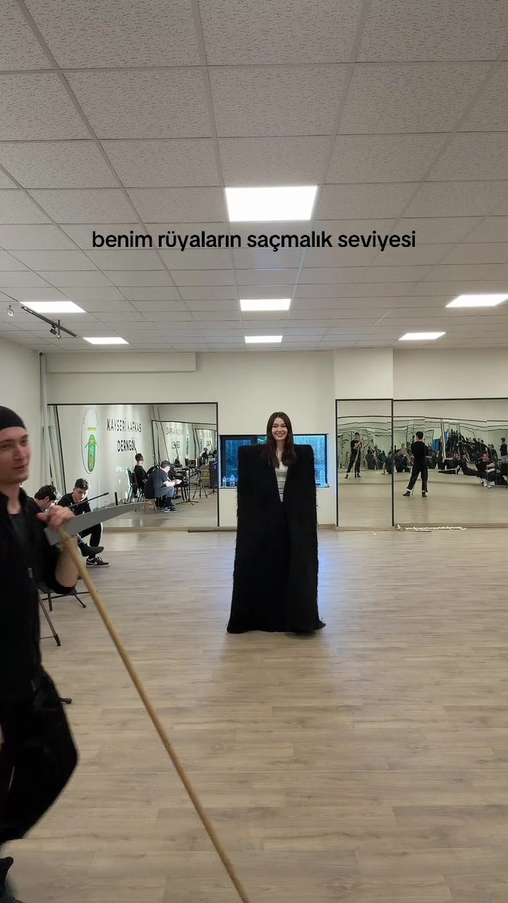 @Ceren Arslan🦢