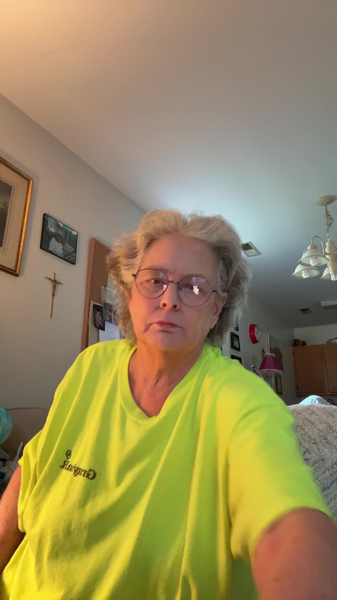 @JoanieMarie54