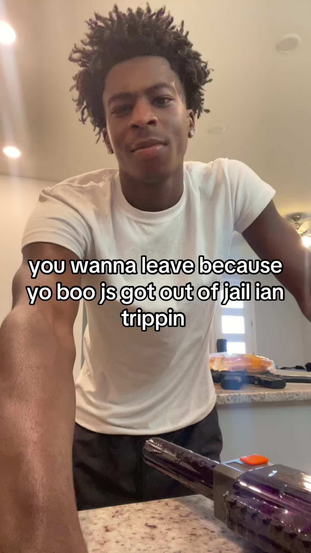 @👣👶🏿 .