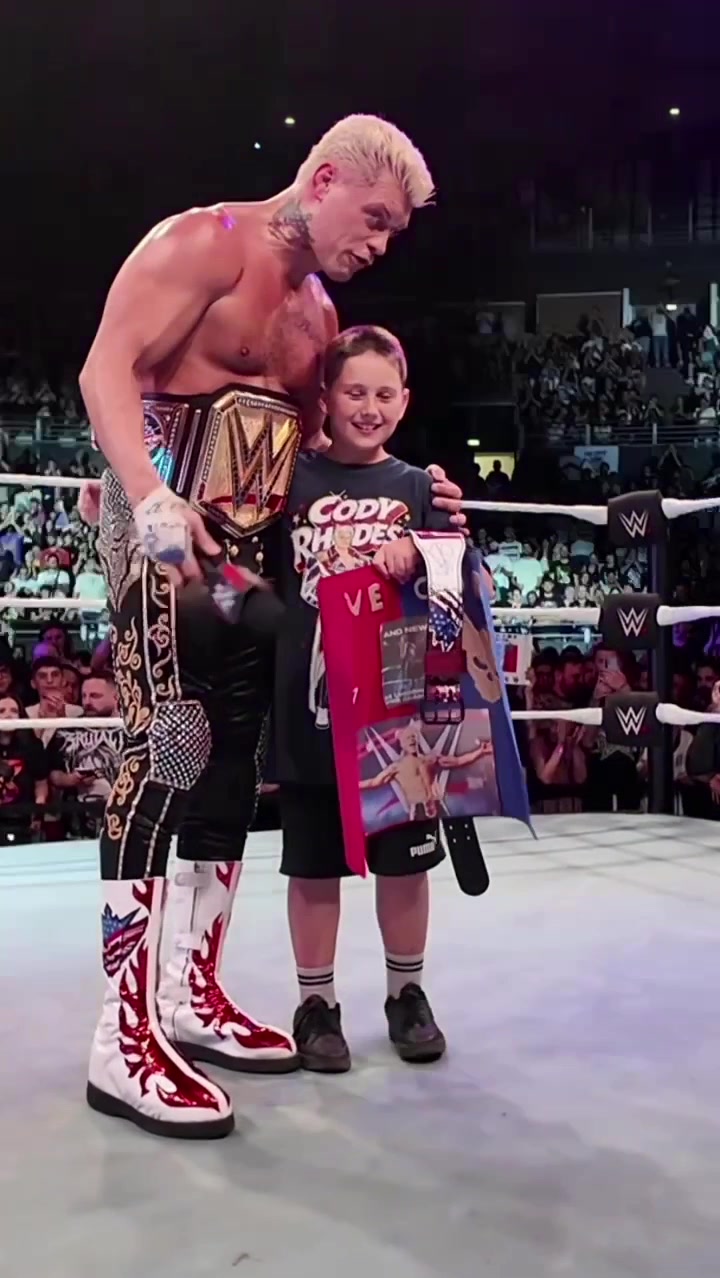 @WWE