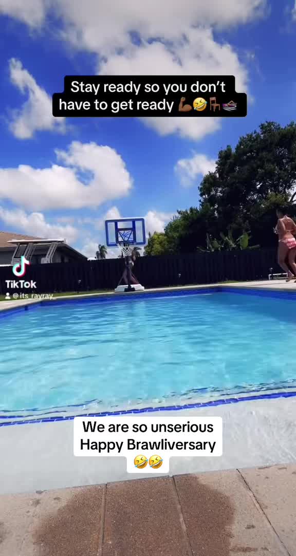 @RayRay💃🏽💃🏽